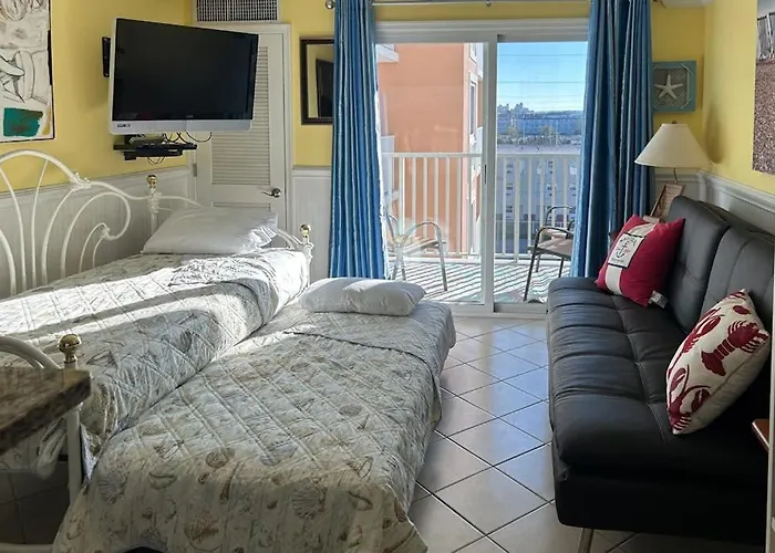 Makai 404 Apartment